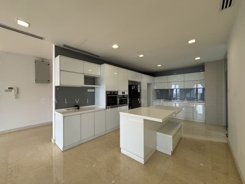 Kondominium untuk Dijual di Richmond @ Mont Kiara - Calvin Tew Khai Bin - Dry Kitchen - PropertyGuru.com.my