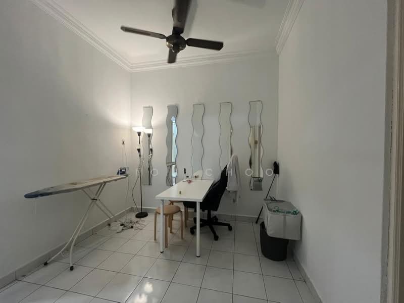 1.5-storey Terraced House for Rent in Taman Molek (Johor Bahru) - Fion Choo - PropertyGuru.com.my