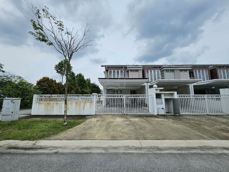 2-storey Terraced House for Sale in Elmina (Shah Alam) - Tom Yip - Exterior - PropertyGuru.com.my