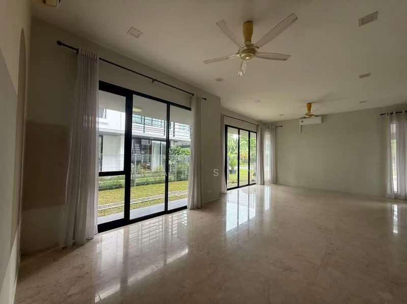 Semi-Detached House for Sale in East Ledang (Iskandar Puteri (Nusajaya)) - Nat Sin - Living Room - PropertyGuru.com.my