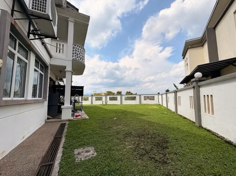 Bungalow for Sale in Subang Bestari (Shah Alam) - Reena Sarif - Exterior - PropertyGuru.com.my