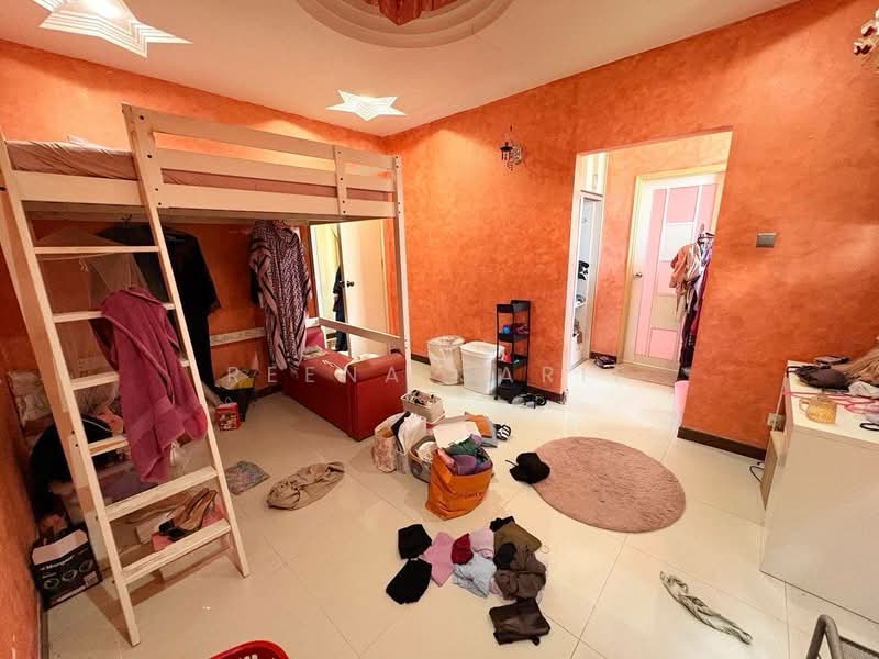 Bungalow for Sale in Subang Bestari (Shah Alam) - Reena Sarif - Bedroom - PropertyGuru.com.my
