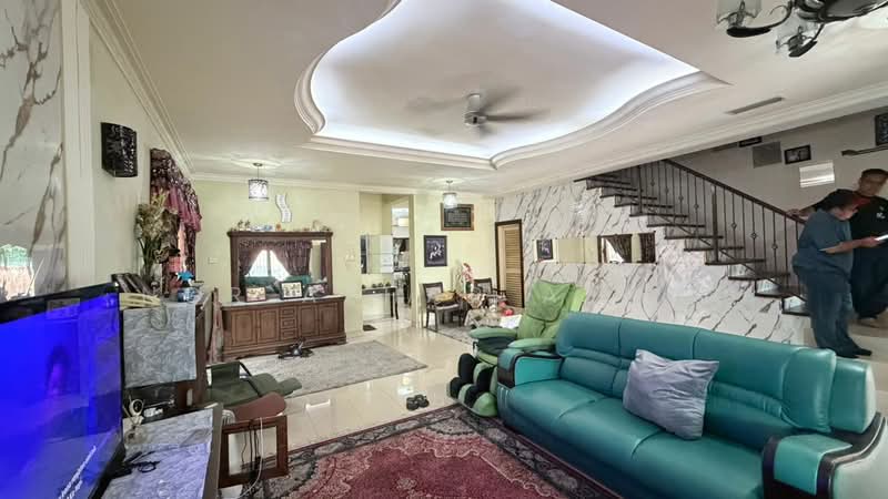 Rumah Berkembar untuk Dijual di Taman Taming Jaya (Balakong) - Nor Azhar Azlan - Living Room - PropertyGuru.com.my