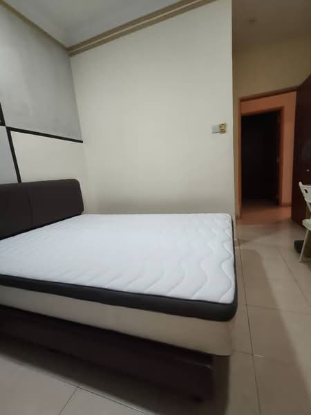 Pangsapuri untuk Disewa di Sri Samudera Apartment (Seaview Residence Suites) - Sammi Hoo - PropertyGuru.com.my