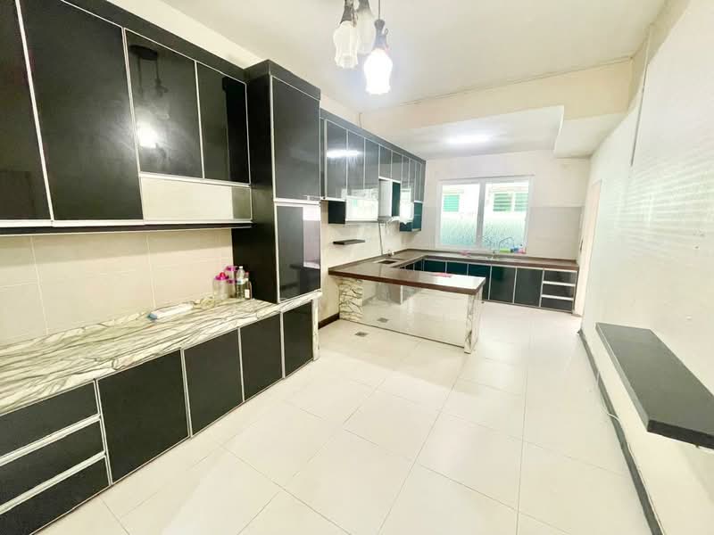 Rumah Teres untuk Dijual di Bandar Sri Sendayan (Negeri Sembilan) - Imran Isa - Kitchen - PropertyGuru.com.my