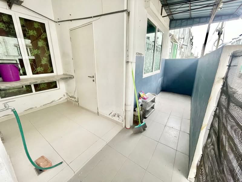 Rumah Teres untuk Dijual di Bandar Sri Sendayan (Negeri Sembilan) - Imran Isa - Exterior - PropertyGuru.com.my