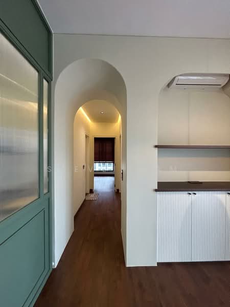 Servis Apartment untuk Disewa di Equine Residence - Steve Tham - Corridor - PropertyGuru.com.my