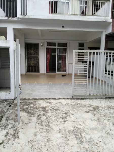 2-storey Terraced House for Sale in Bandar Bistari Perdana (Pasir Gudang) - Mohd Faez - Exterior - PropertyGuru.com.my