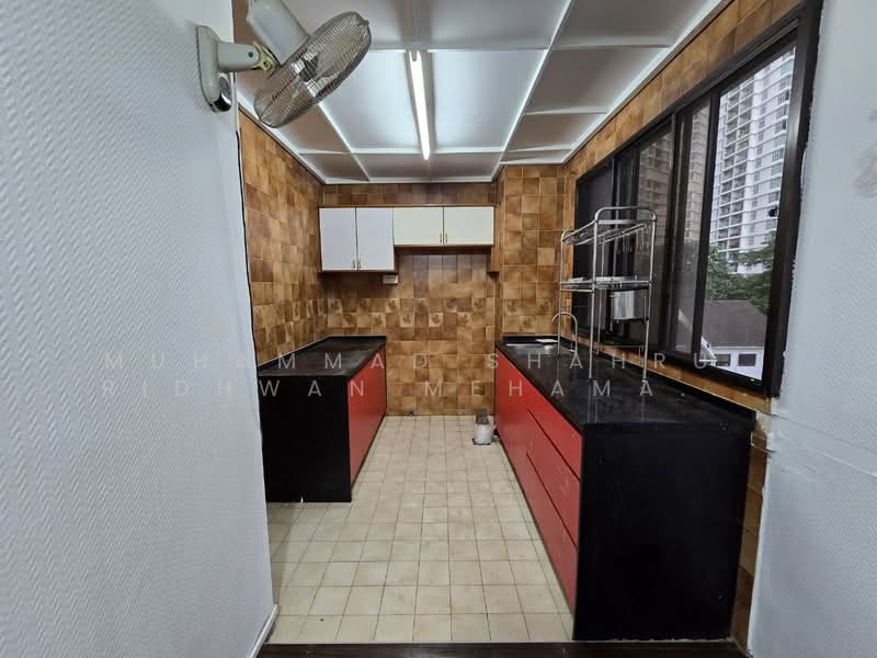 Kondominium untuk Dijual di Antah Tower - Muhammad Shahrul Ridhwan Mehamad Nasir - Kitchen - PropertyGuru.com.my