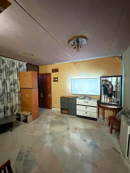 Rumah Flat untuk Dijual di Bukit Cheras - Ik Shian Swu - Living Room - PropertyGuru.com.my