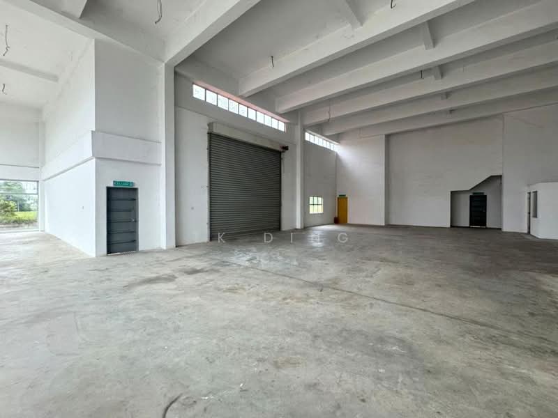 Factory for Rent in Kawasan Perindustrian SILC (Iskandar Puteri (Nusajaya)) - TK Ding - Interior - PropertyGuru.com.my