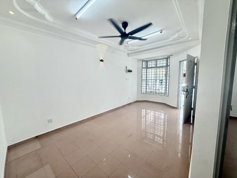 Rumah Teres 1 Tingkat untuk Dijual di Taman Universiti (Skudai) - Janice . - PropertyGuru.com.my