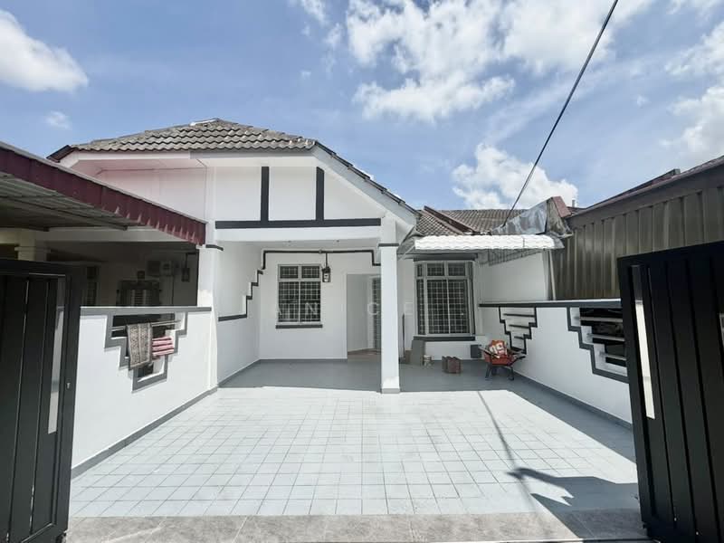 Rumah Teres 1 Tingkat untuk Dijual di Taman Universiti (Skudai) - Janice . - PropertyGuru.com.my