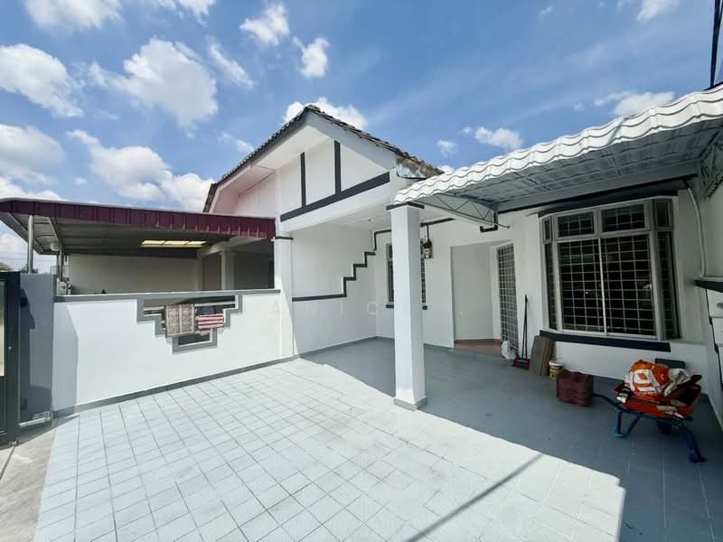 Rumah Teres 1 Tingkat untuk Dijual di Taman Universiti (Skudai) - Janice . - PropertyGuru.com.my