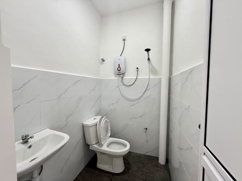 Rumah Teres 1 Tingkat untuk Dijual di Taman Universiti (Skudai) - Janice . - PropertyGuru.com.my