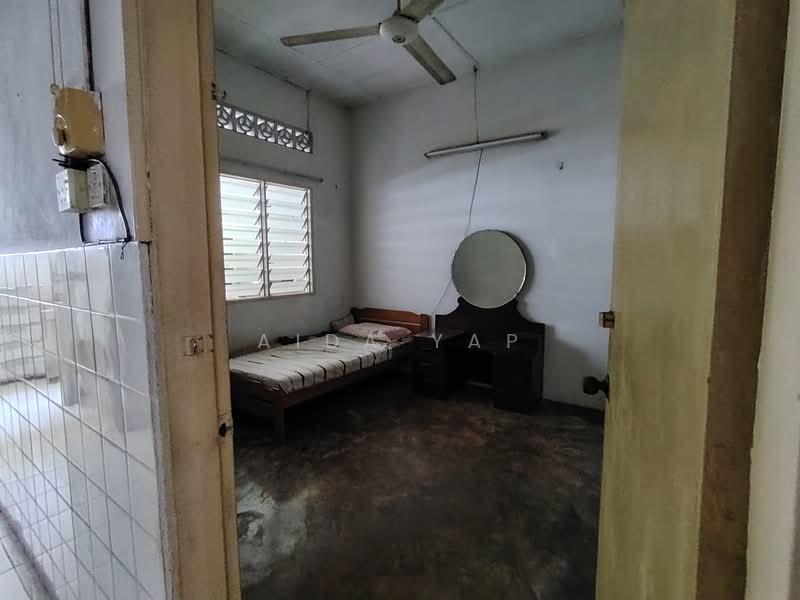 Rumah Teres 1 Tingkat untuk Dijual di Seksyen 17 (Petaling Jaya) - Aida Yap - PropertyGuru.com.my