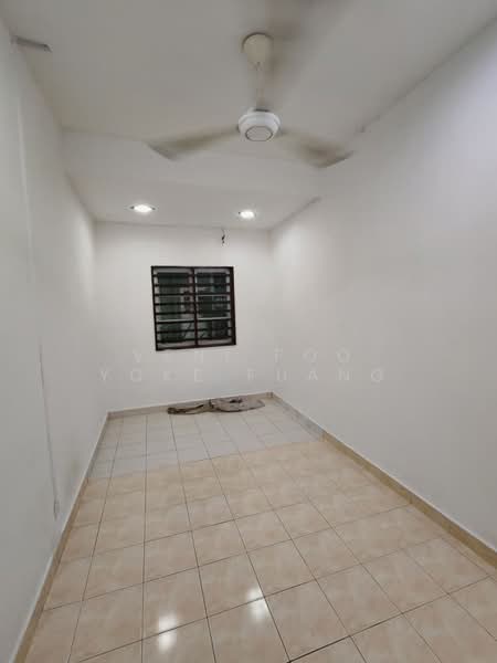 1.5-storey Terraced House for Rent in Bukit Raja (Selangor) - Veni Foo Yoke Fuang - Interior - PropertyGuru.com.my