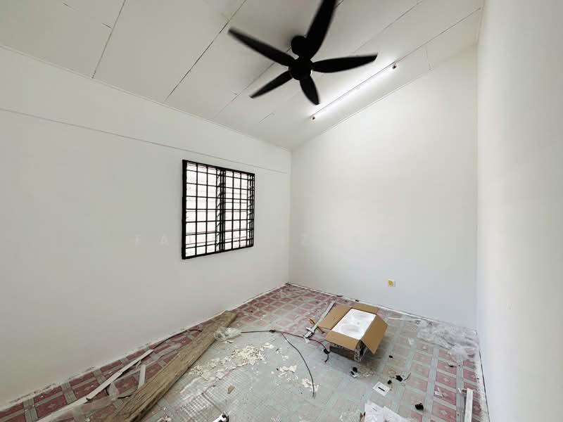 Rumah Teres 2 Tingkat untuk Dijual di Taman Desa Jaya (Johor Bahru) - Fatin Izzaty - PropertyGuru.com.my