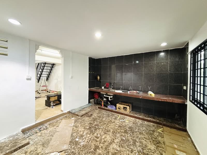 Rumah Teres 2 Tingkat untuk Dijual di Taman Desa Jaya (Johor Bahru) - Fatin Izzaty - PropertyGuru.com.my