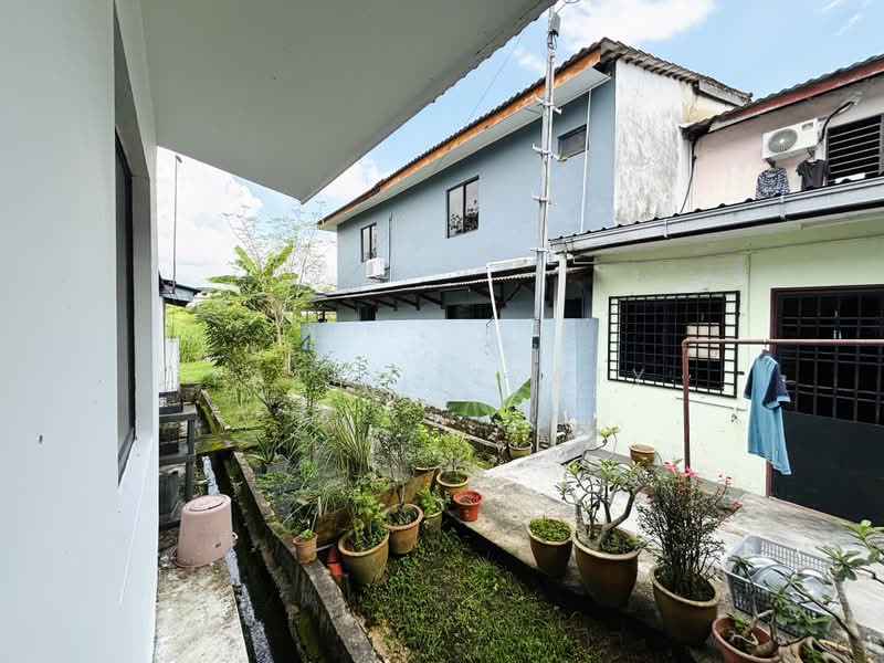 Rumah Teres 2 Tingkat untuk Dijual di Taman Desa Jaya (Johor Bahru) - Fatin Izzaty - PropertyGuru.com.my