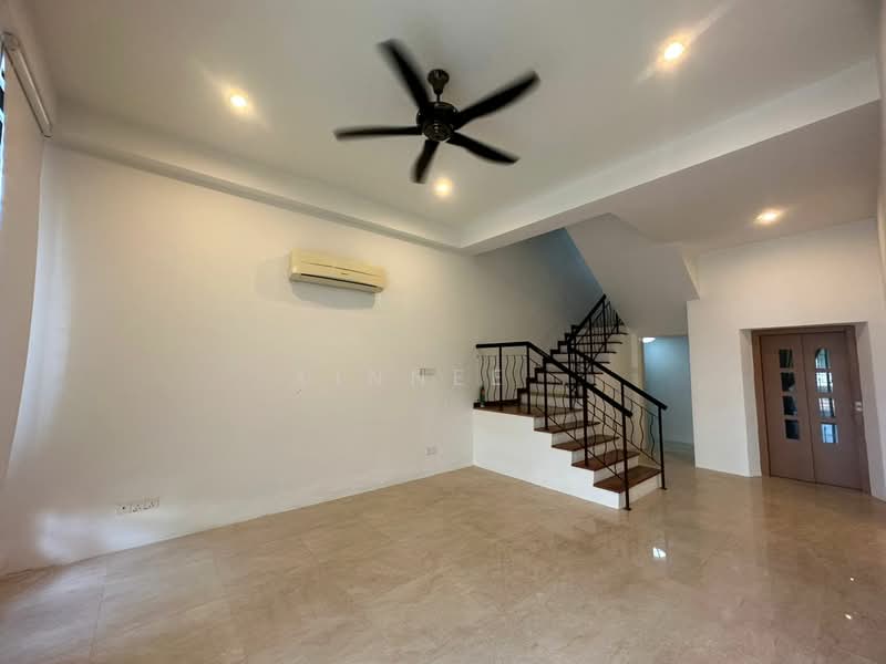 Bungalow for Rent in Batu Ferringhi (Penang) - Xinnee . - Living Room - PropertyGuru.com.my