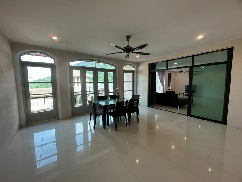 Bungalow for Rent in Batu Ferringhi (Penang) - Xinnee . - Dining Room - PropertyGuru.com.my