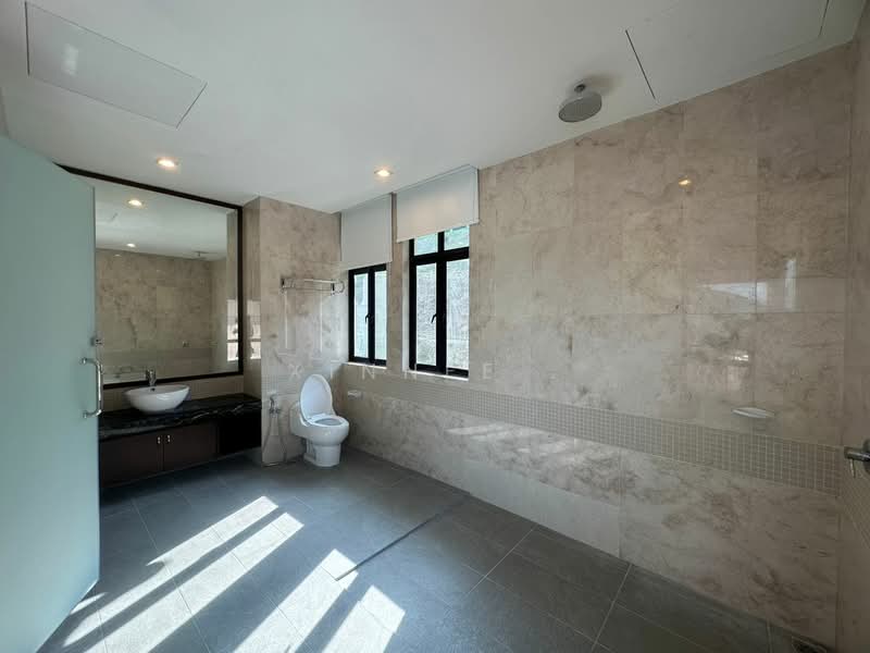 Bungalow for Rent in Batu Ferringhi (Penang) - Xinnee . - Bathroom - PropertyGuru.com.my