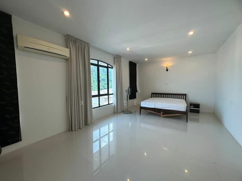 Bungalow for Rent in Batu Ferringhi (Penang) - Xinnee . - Bedroom - PropertyGuru.com.my