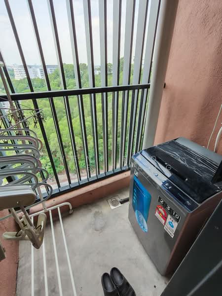 Servis Apartment untuk Disewa di EDUSENTRAL - Veni Foo Yoke Fuang - Balcony - PropertyGuru.com.my