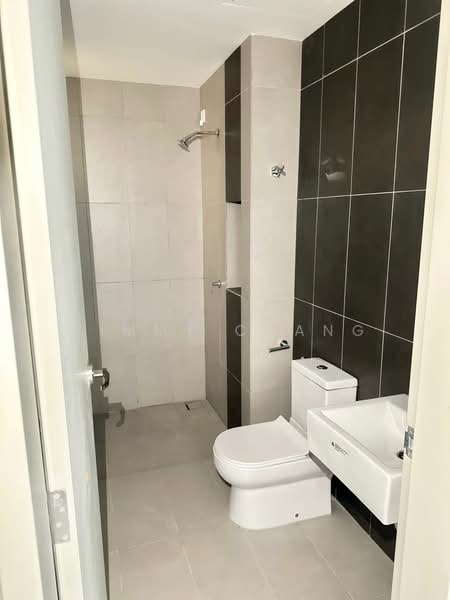 Pangsapuri untuk Dijual di Mutiara Hilltop - Jimmy Chang - Bathroom - PropertyGuru.com.my