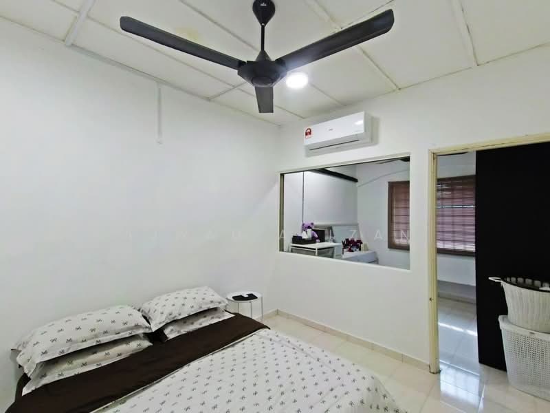 Rumah Teres 2 Tingkat untuk Dijual di Batu Caves (Selangor) - Ajwad Azizan - PropertyGuru.com.my