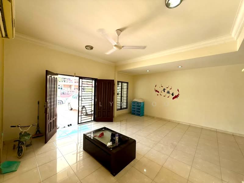 Rumah Teres 2 Tingkat untuk Dijual di Taman Cheng Setia (Cheng) - Kellyn Foo - PropertyGuru.com.my