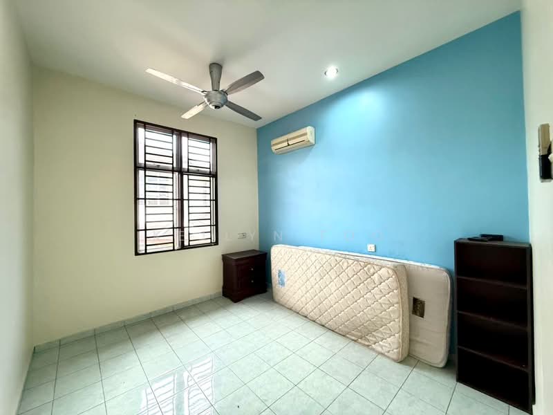 Rumah Teres 2 Tingkat untuk Dijual di Taman Cheng Setia (Cheng) - Kellyn Foo - PropertyGuru.com.my