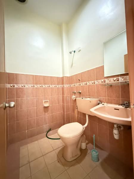 Rumah Teres 2 Tingkat untuk Dijual di Taman Cheng Setia (Cheng) - Kellyn Foo - PropertyGuru.com.my