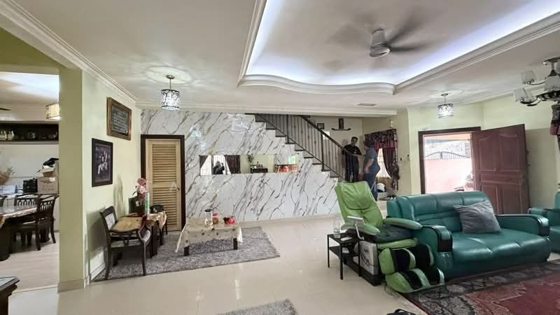 Rumah Berkembar untuk Dijual di Taman Taming Jaya (Balakong) - Fatin Azemi - Living Room - PropertyGuru.com.my