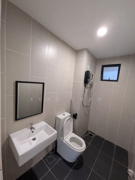 Kondominium untuk Dijual di The Andes Condo Villa @ Bukit Jalil - Kuro Chan - Bathroom - PropertyGuru.com.my