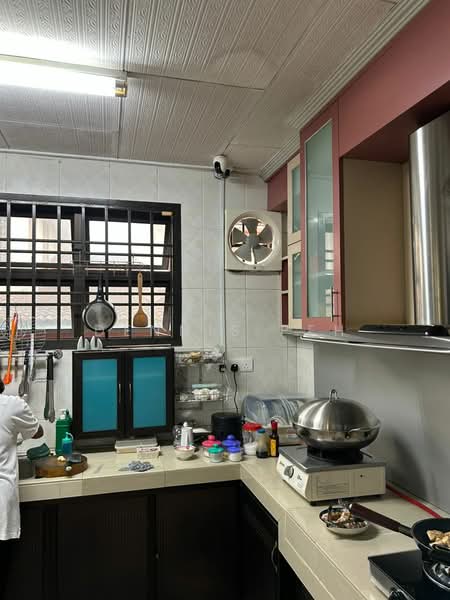 Terraced House for Rent in Taman Desa Tebrau (Tebrau) - Dennis Peh - Kitchen - PropertyGuru.com.my