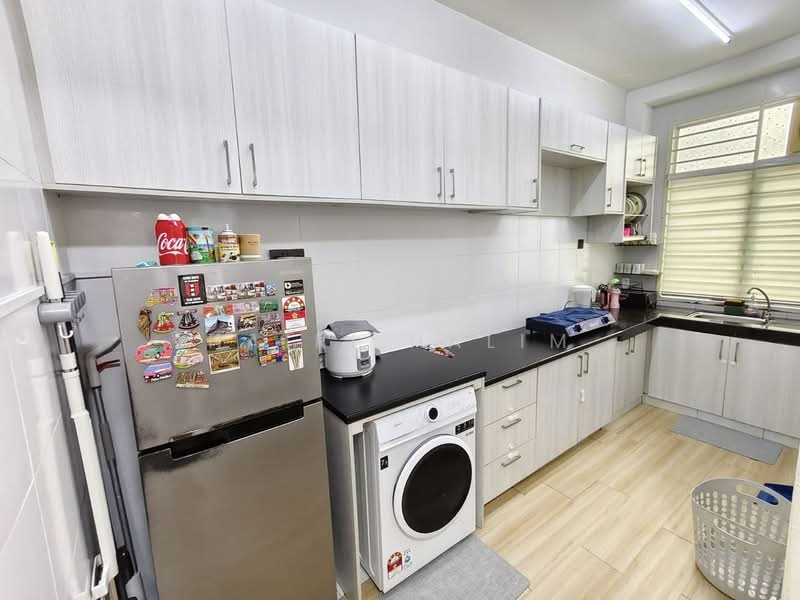 Apartment for Sale at Pangsapuri Saujana Permai 1 - Hairi Halim - PropertyGuru.com.my