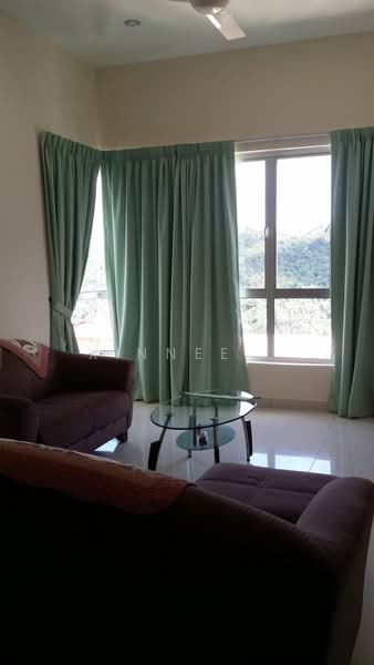 Kondominium untuk Dijual di Pine Residence - Xinnee . - Living Room - PropertyGuru.com.my