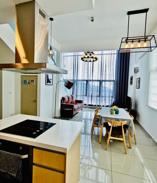 Kondominium untuk Dijual di Southbay Plaza - Xinnee . - Living Room - PropertyGuru.com.my