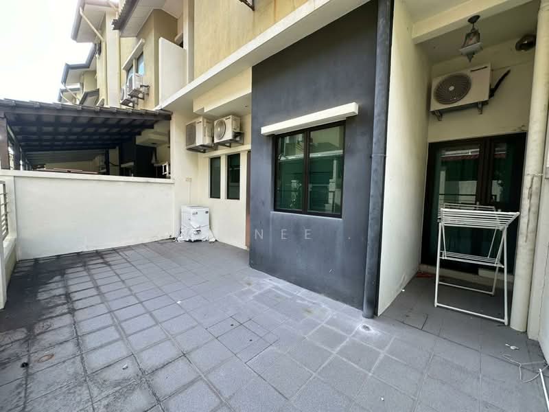 Rumah Teres 3 Tingkat untuk Dijual di Bandar Bayan Bahru (Bayan Lepas) - Xinnee . - Exterior - PropertyGuru.com.my