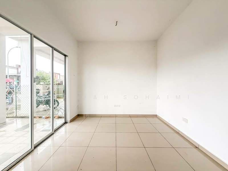 2-storey Terraced House for Sale in Kampung Lombong (Shah Alam) - Syafiqah Sohaimi - PropertyGuru.com.my