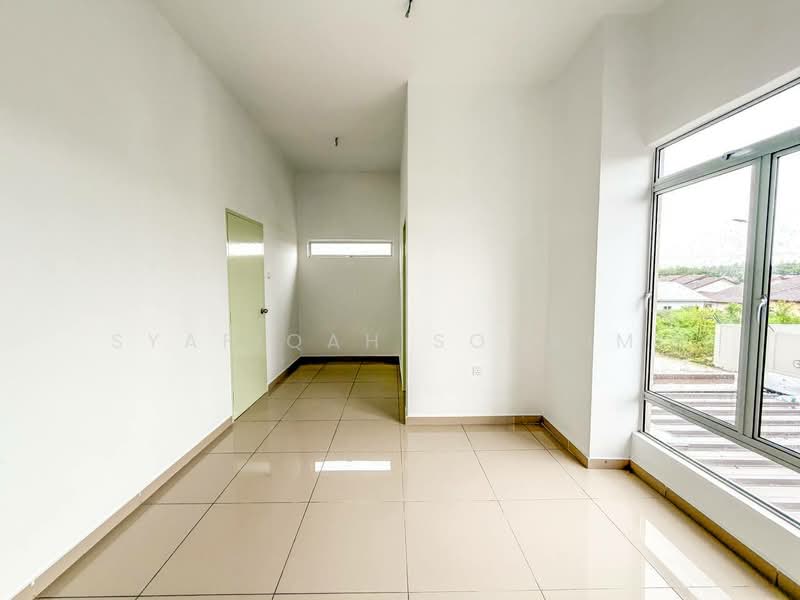 2-storey Terraced House for Sale in Kampung Lombong (Shah Alam) - Syafiqah Sohaimi - PropertyGuru.com.my