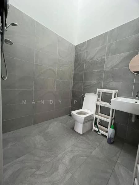 2.5-storey Terraced House for Rent in Bandar Seri Botani (Ipoh) - Mandy Phang - Bathroom - PropertyGuru.com.my