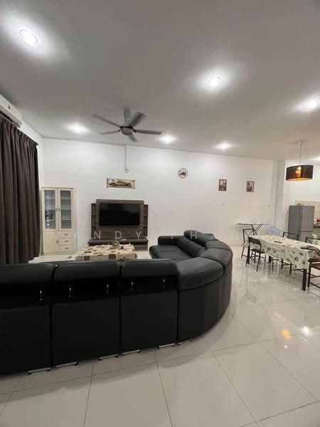 2.5-storey Terraced House for Rent in Bandar Seri Botani (Ipoh) - Mandy Phang - Living Room - PropertyGuru.com.my