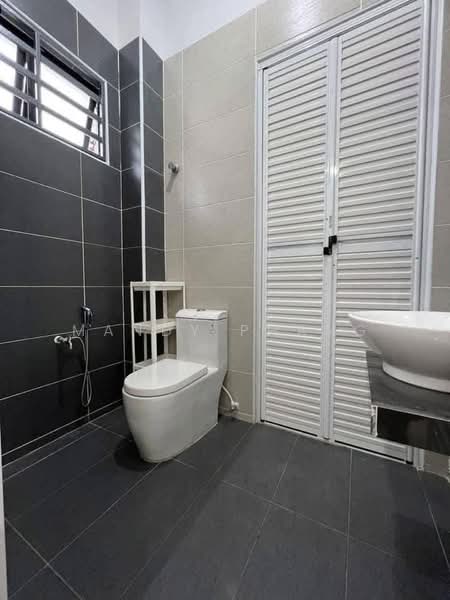 2.5-storey Terraced House for Rent in Bandar Seri Botani (Ipoh) - Mandy Phang - Bathroom - PropertyGuru.com.my