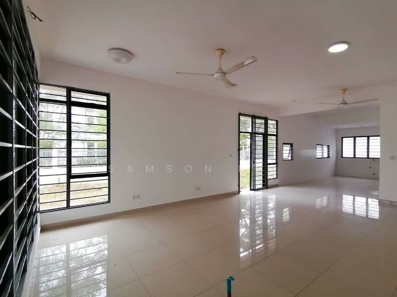 2-storey Terraced House for Sale in M Residence (Rawang) - Samson Lee - Living Room - PropertyGuru.com.my