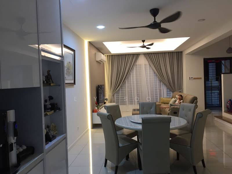 Terraced House for Rent in Bandar Tropicana Aman (Telok Panglima Garang) - Elyn Soo - Living Room - PropertyGuru.com.my