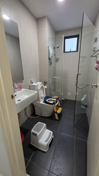 Kondominium untuk Dijual di The Andes Condo Villa @ Bukit Jalil - Kuro Chan - Bathroom - PropertyGuru.com.my
