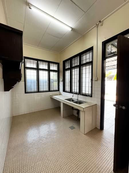Rumah Teres 1 Tingkat untuk Dijual di Bandar Dato Onn (Tebrau) - Betty Ng - PropertyGuru.com.my